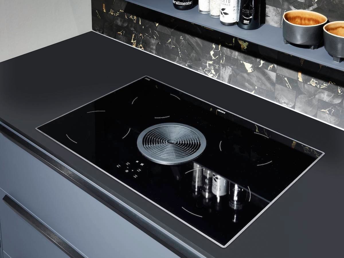 01_04_31195_22_Easytouch_966_D