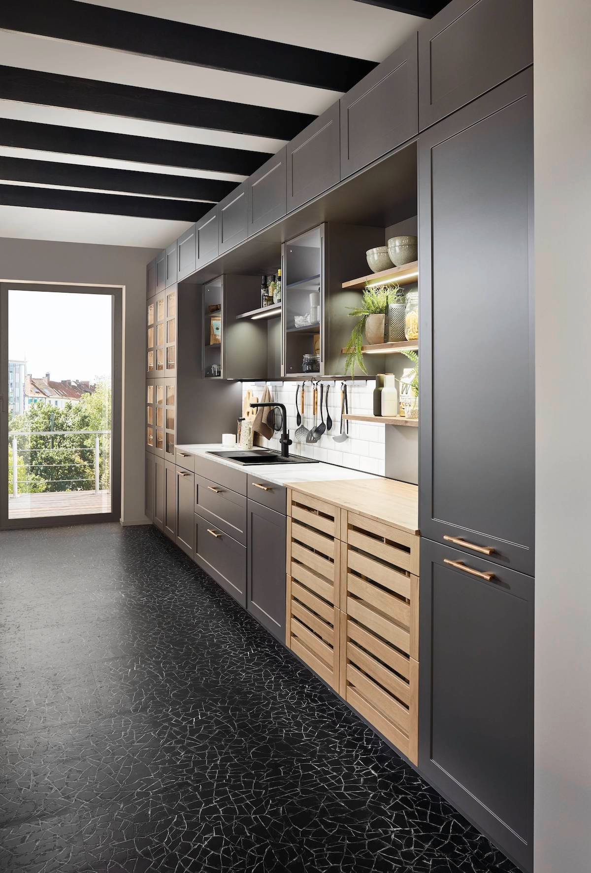 01_18_31297_22_Nordic_786_M