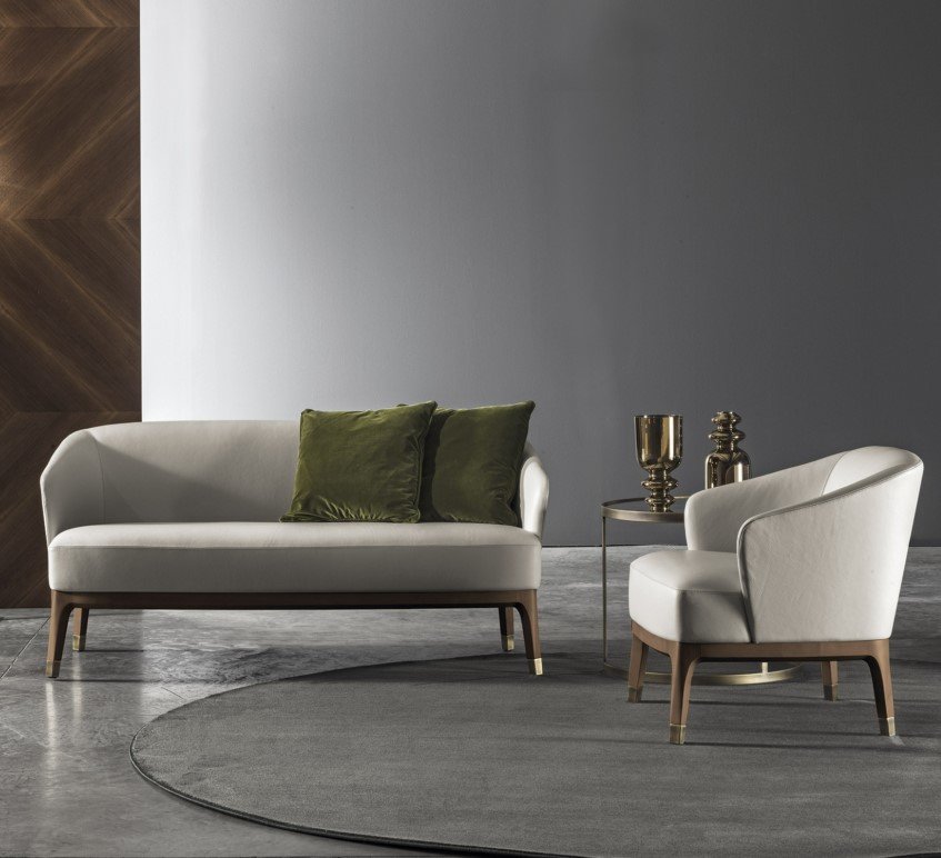 MC_-LUNGOTEVERE-armchair-4-1030x772